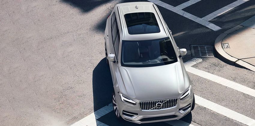 2020 Volvo XC90 top-view