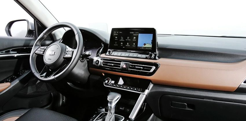 New Kia Seltos interior