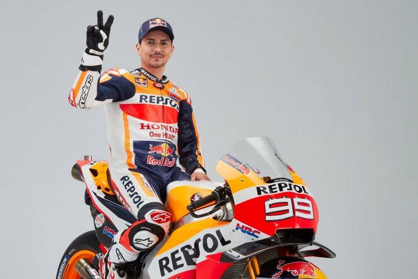 Meniti Karir Balap Lorenzo Hingga Gantung Helm