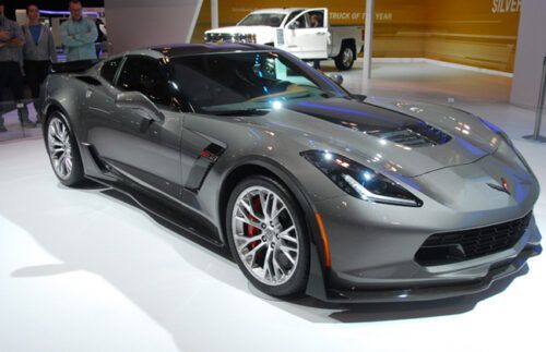 GM has an issue: It's creating more C7 Chevrolet Corvettes than it can sell