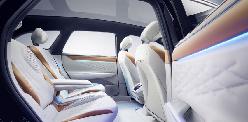 ID. Space Vizzion cabin