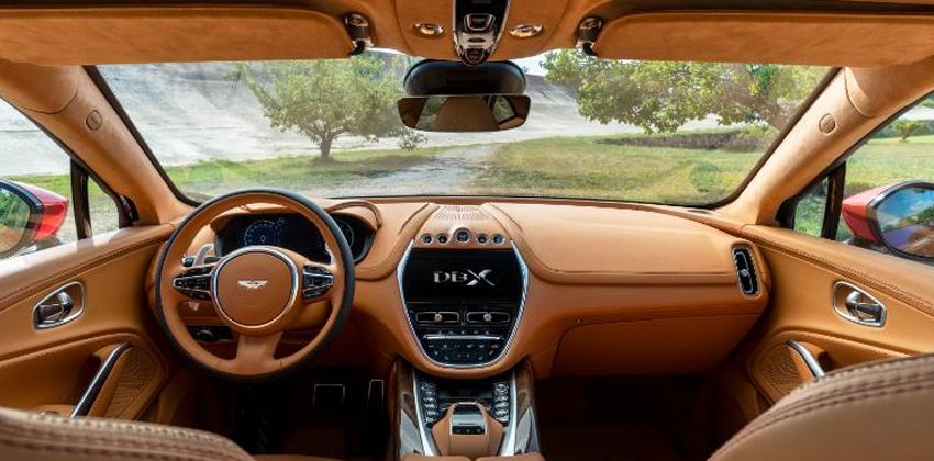 Aston Martin DBX