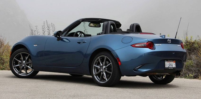 Mazda MX-5 side