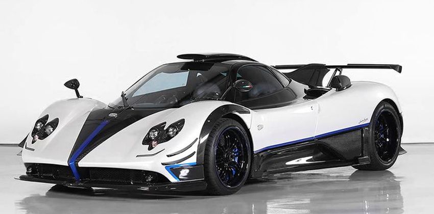 Pagani Zonda Riviera front