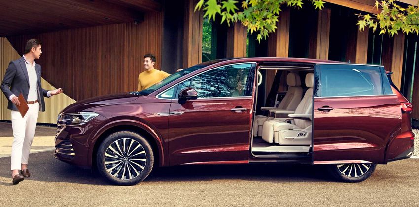 2020 Volkswagen Viloran  side