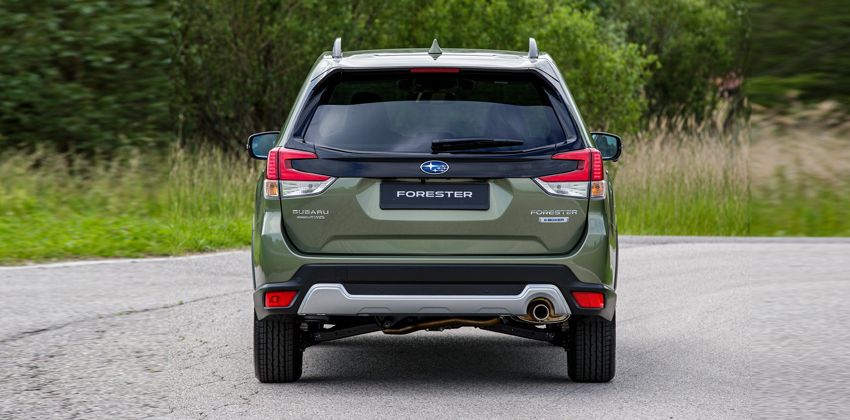 Subaru Forester e-Boxer rear