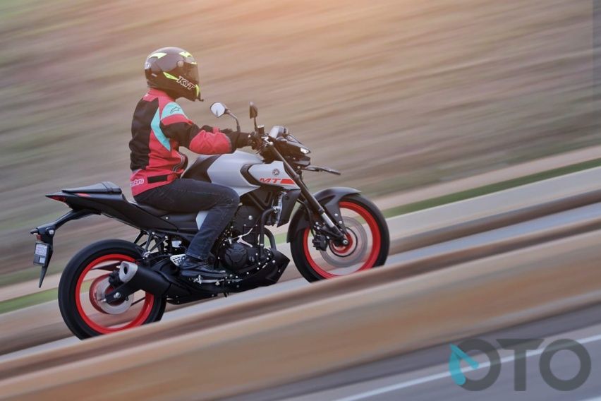 test ride Yamaha MT-25