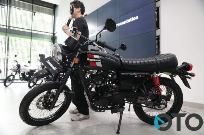 2019/11/Kawasaki-W175TR-launch-3-002.jpeg