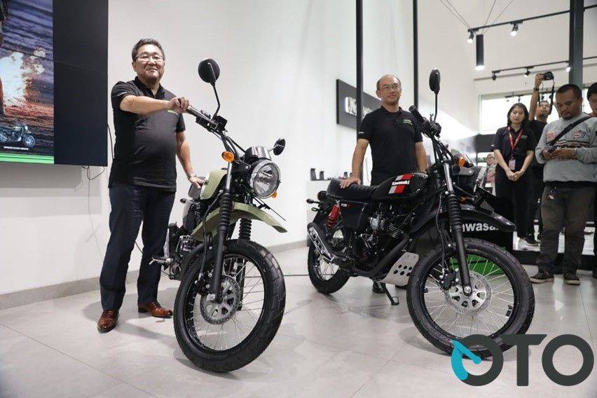 Ini Perbedaan Kawasaki W175tr Dengan W175 Oto