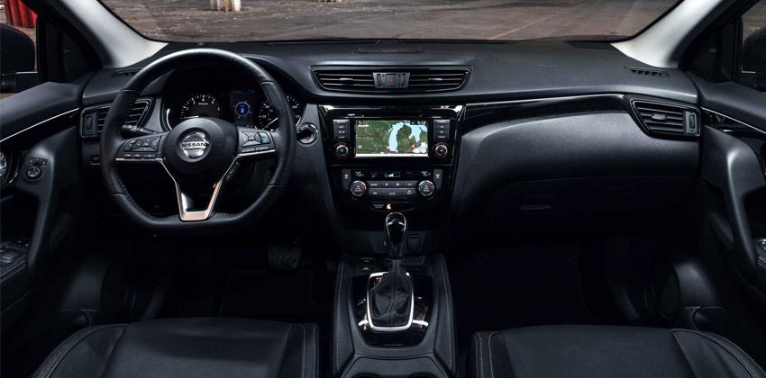 Nissan Rogue Sport cabin