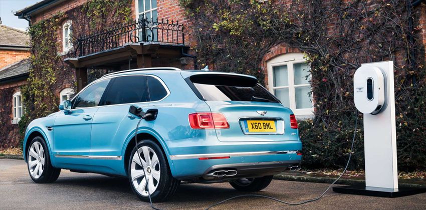 Bentley Bentayga rear
