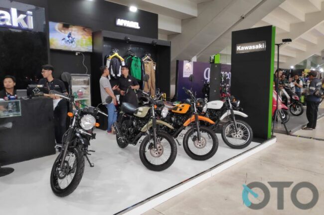 2019/11/IIMS-Motobike-Expo-2019-Kawasaki-W175TR2.jpg