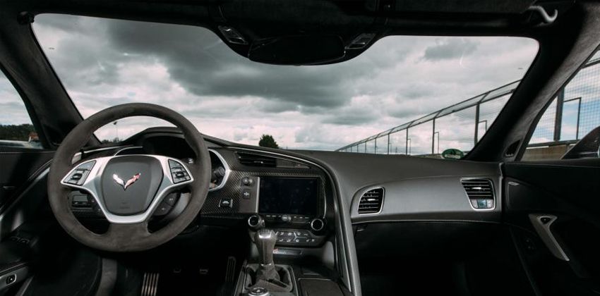 Chevy Corvette C7 cabin