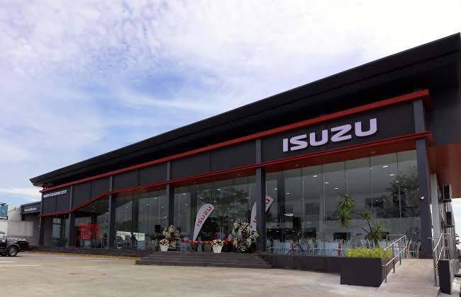 Isuzu Philippines inaugurates its 43rd dealership in Calapan City