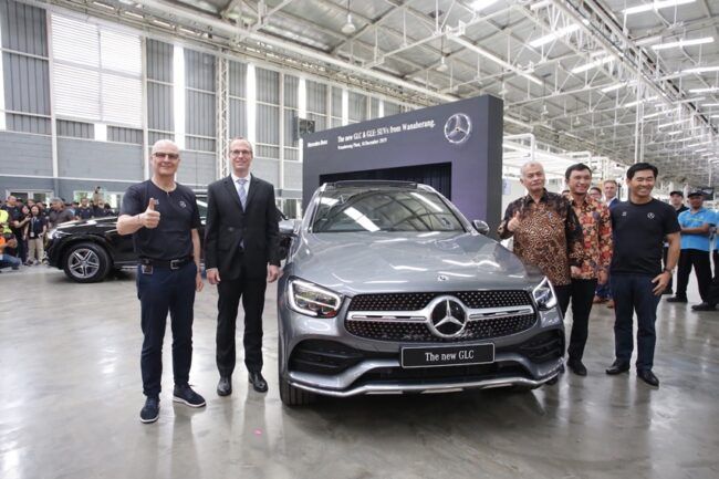 Mercedes-Benz Luncurkan GLC Facelift, Tambah Fitur dan Harga Mercedes-Benz Luncurkan GLC Facelift, Tambah Fitur dan Harga