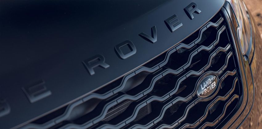 R-Dynamic Black Limited Edition grille