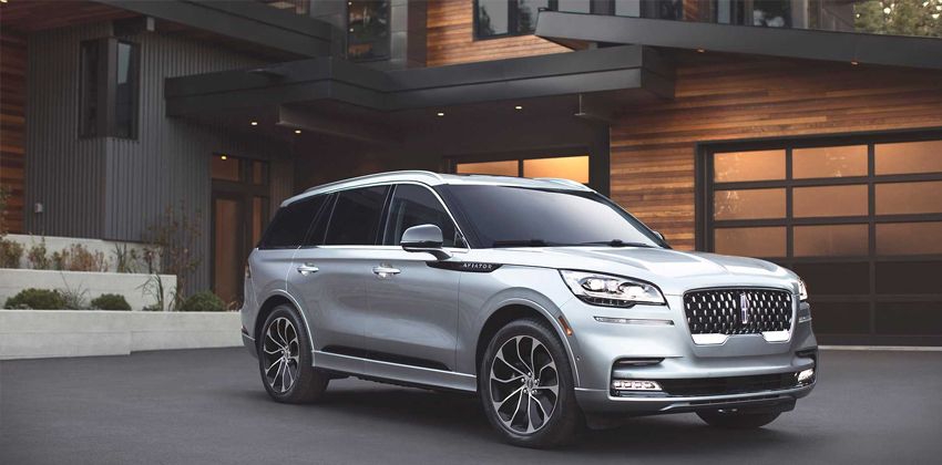 Lincoln Aviator  front