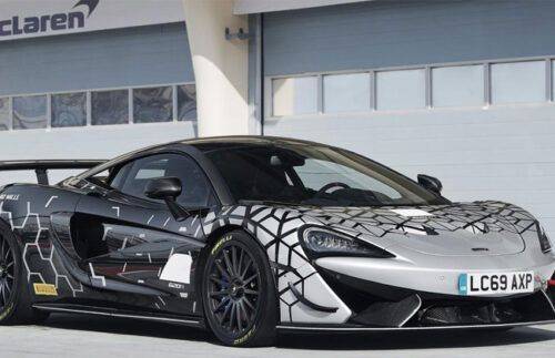 2020 McLaren 620R breaks cover 2020 McLaren 620R breaks cover