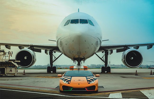 This Lamborghini Huracan’s job is guiding planes in an Italian airport