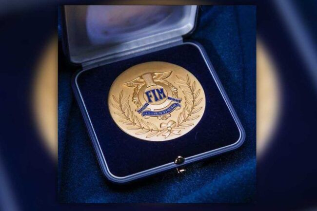 2019/12/ResizeFIM-Gold-Medal.jpg