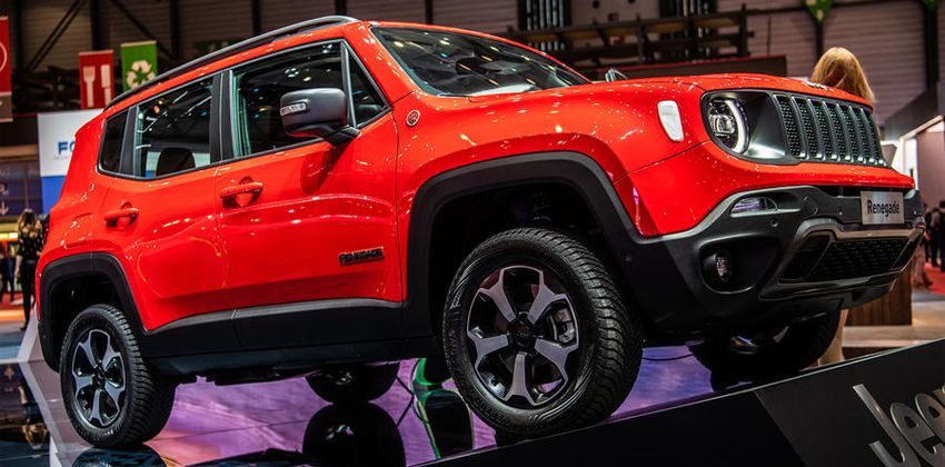 Jeep Renegade hybrid DETAILS