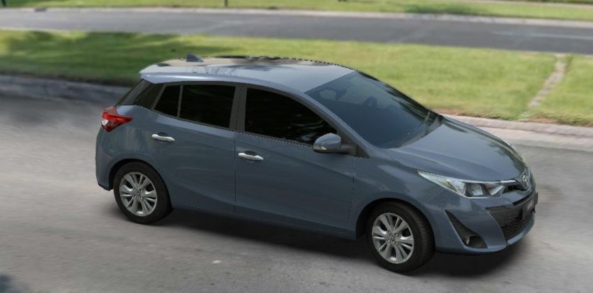 Toyota Yaris Hatchback side