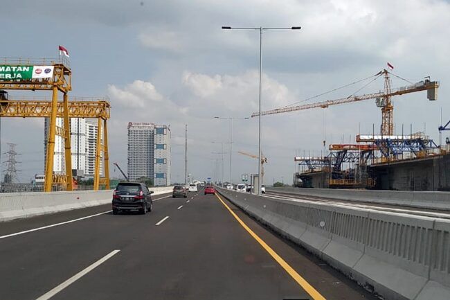 Begini Rasanya Melewati Jalan Tol JakartaCikampek Elevated II yang
