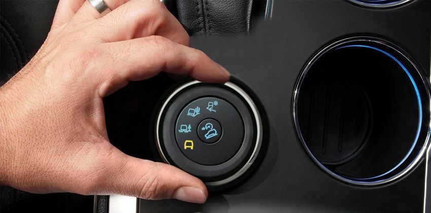 2019 Ford Explorer drive mode