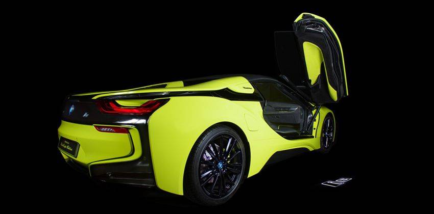 BMW-Alcantara partnership’s fruit is an i8 Roadster LimeLight Edition