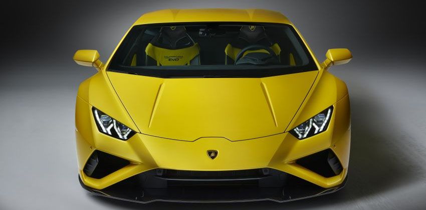 Huracán Evo RWD front