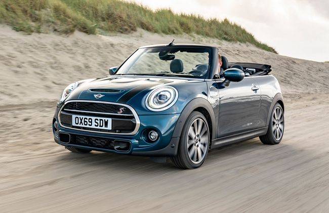 MINI offers a sidewalk edition to its convertible for 2020