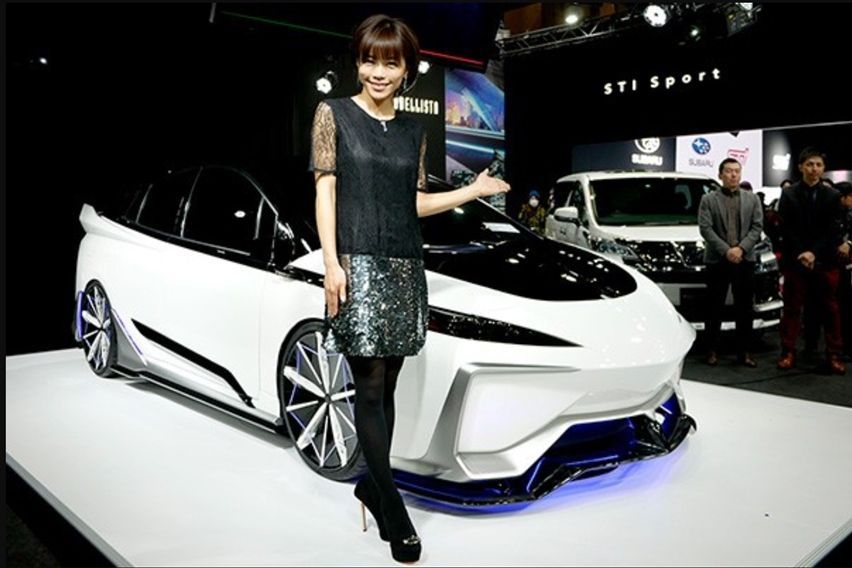 Toyota Bawa Prius PHV Concept di TAS, Wujudnya Ekstrem
