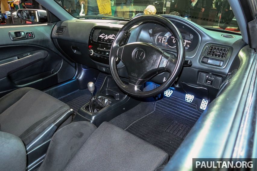 Interior Honda Civic Cyber Night Japan pada Tokyo Auto Salon 2020