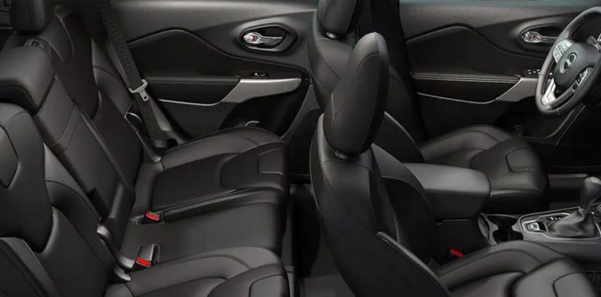 Jeep Cherokee interior