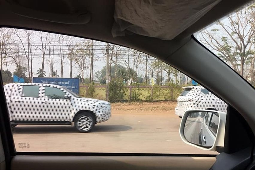 Toyota Fortuner dan Hilux facelift kamuflase spyshots di Thailand