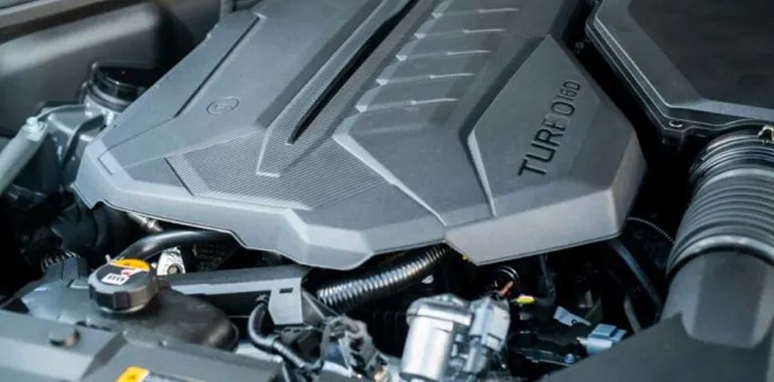 Hyundai Santa Cruz six-cylinder diesel engine