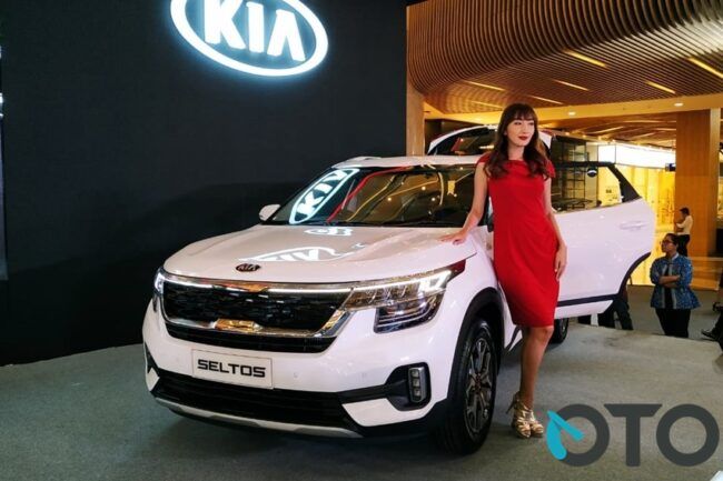SUV Kia Seltos Varian Terbawah, Pantaskah Dibeli? SUV Kia Seltos Varian Terbawah, Pantaskah Dibeli?