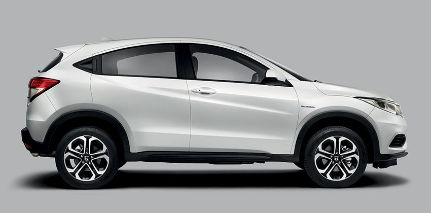 Honda HR-V Hybrid side