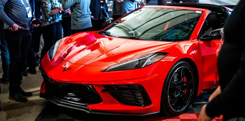 2020 Corvette Stingray front