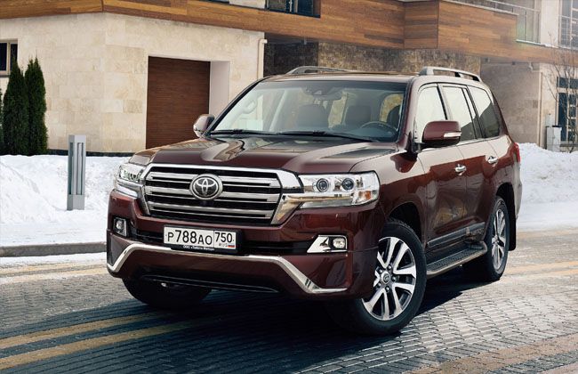 Toyota Land Cruiser with hybrid powertrain likely to come in August 2020