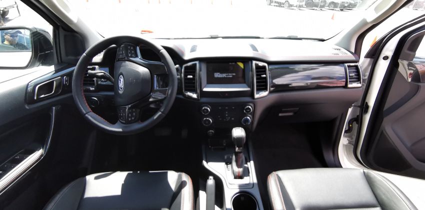 Ford Ranger RX4 interior 
