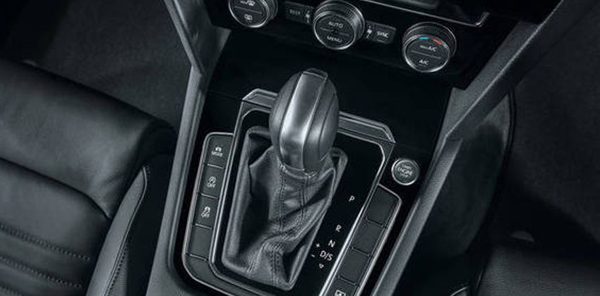 VW Passat gear shifter