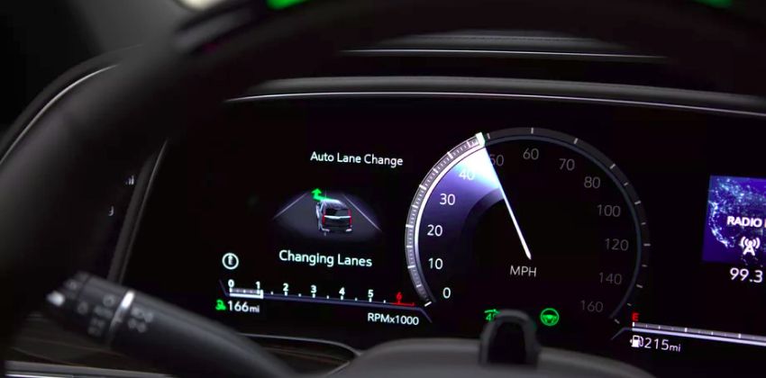 Cadillac automatic lane changing