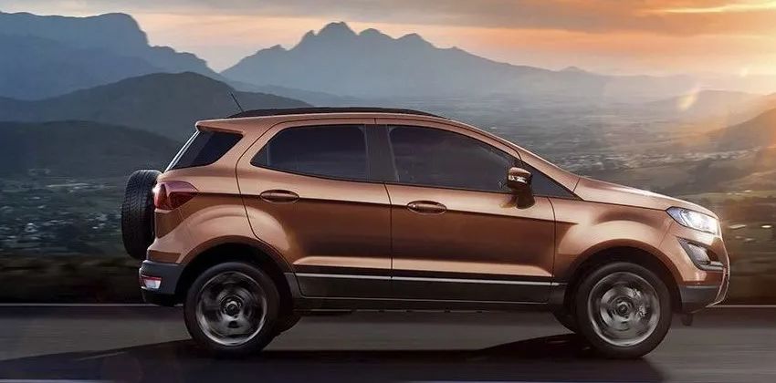 Ford Ecosport side