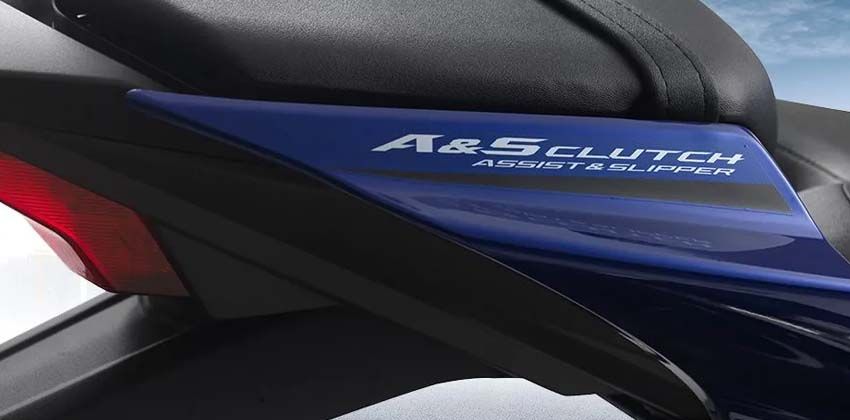 Yamaha YZF R15 image