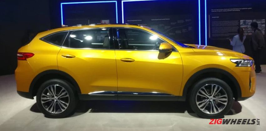 Haval F7 side image