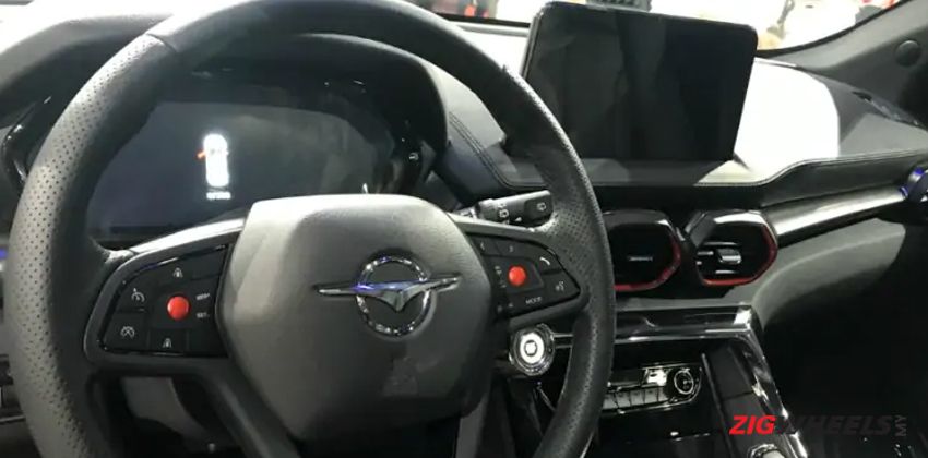 Haima 8S interior