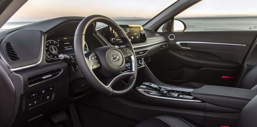 2020 Hyundai Sonata Hybrid  cabin