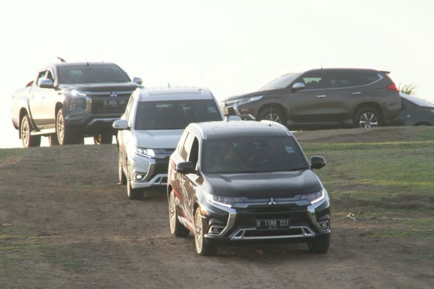 Test drive Mitsubishi Outlander PHEV