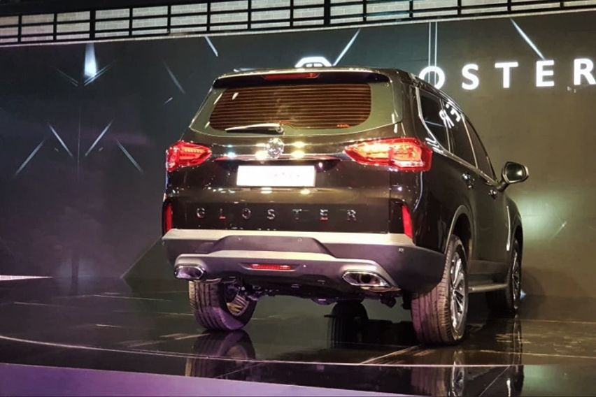 SUV ladder frame baru MG Gloster